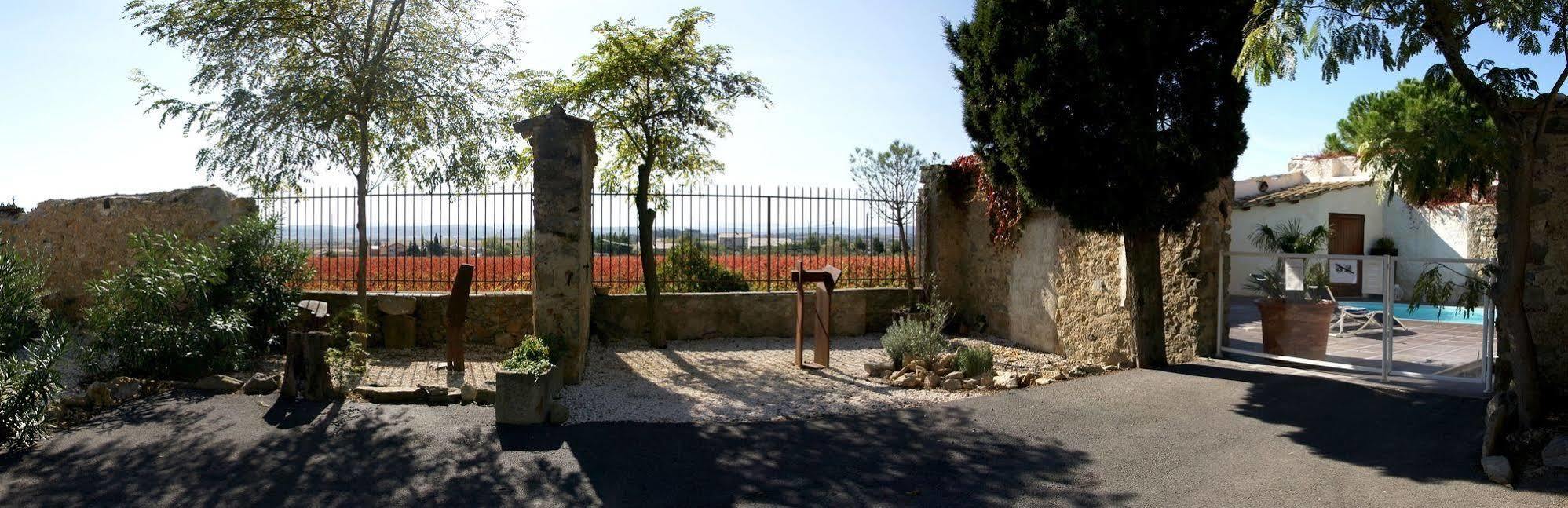Отель Logis Auberge Cote Jardin Лезиньян-Корбьер Экстерьер фото